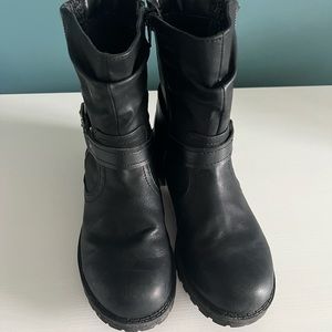 Euc size 8 booties